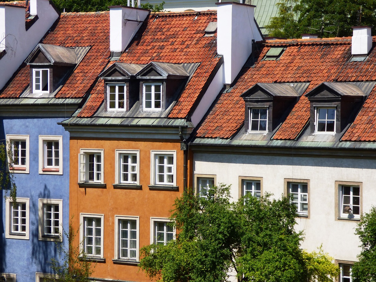 townhouses, colorful, buildings-1101084.jpg